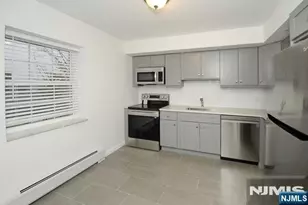 20-30 Ridge Road A3, Ridgewood, NJ 07450 - Photo 2