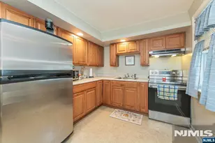 184 Fairfield Rd, Wayne, NJ 07470 - Photo 4