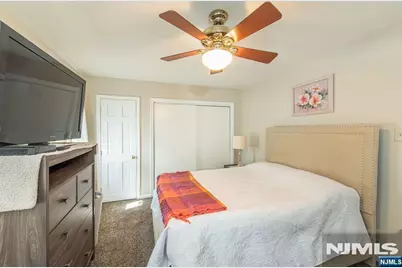 184 Fairfield Road, Wayne, NJ 07470 - Photo 18