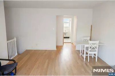 129 River Drive B #B, Elmwood Park, NJ 07407 - Photo 2