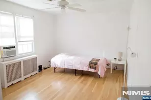 129 River Dr B, Elmwood Park, NJ 07407 - Photo 4