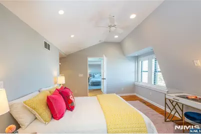 295 Bloomfield Avenue C0007 #C0007, Montclair, NJ 07042 - Photo 20