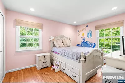 61 Charles Street, Allendale, NJ 07401 - Photo 14