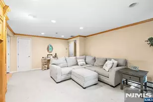 61 Charles St, Allendale, NJ 07401 - Photo 20