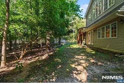 61 Charles Street, Allendale, NJ 07401 - Photo 28