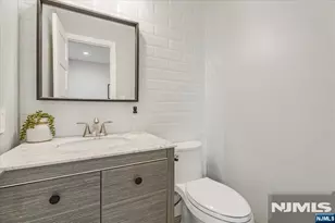 110 Coccio Dr 110, West Orange Township, NJ 07052 - Photo 16