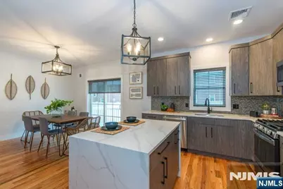 360 Orange Road 3 #3, Montclair, NJ 07042 - Photo 8