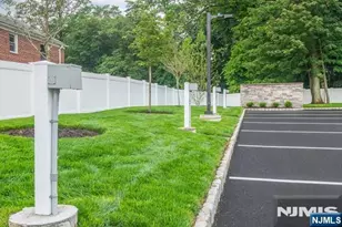 360 Orange Road 3, Montclair, NJ 07042 - Photo 32