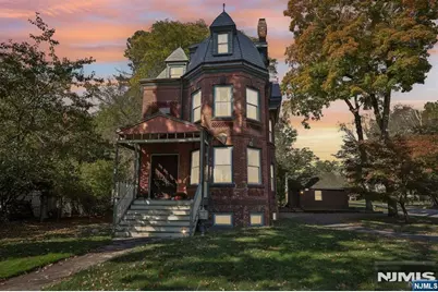 206 Park Street, Haworth, NJ 07641 - Photo 2
