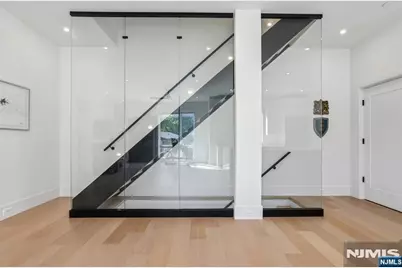 10B Hooks Lane, Edgewater, NJ 07020 - Photo 22