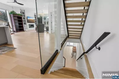 10B Hooks Lane, Edgewater, NJ 07020 - Photo 10