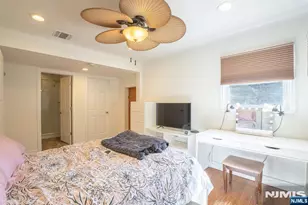 11 Jackson Pl, Moonachie, NJ 07074 - Photo 12