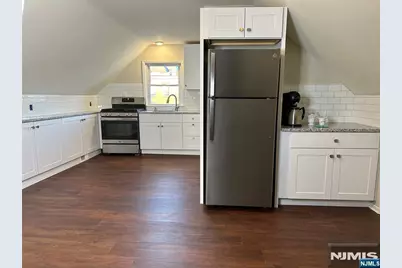 636, #3 Ringwood Avenue 3, Wanaque, NJ 07465 - Photo 4