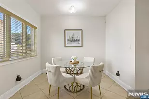 31 Leary Ln A, Edgewater, NJ 07020 - Photo 12