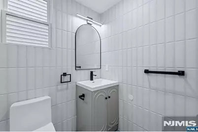 369 6th Avenue, Newark, NJ 07107 - Photo 12