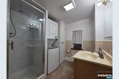 509 Saint Pauls Second Floor #Second floor, Cliffside Park, NJ 07010 - Photo 4