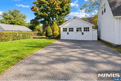 68 Claremont Avenue, Verona, NJ 07044 - Photo 42