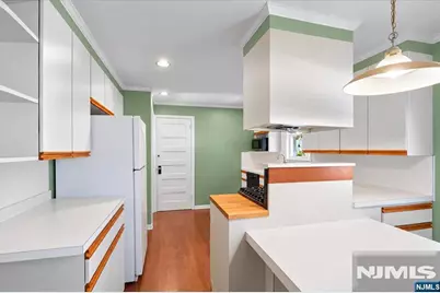 68 Claremont Avenue, Verona, NJ 07044 - Photo 18