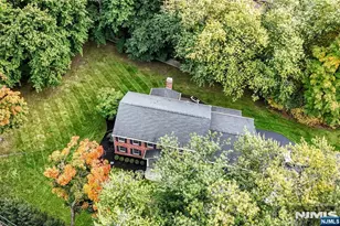 3 Canterbury Ct, Upper Saddle River, NJ 07458 - Photo 4