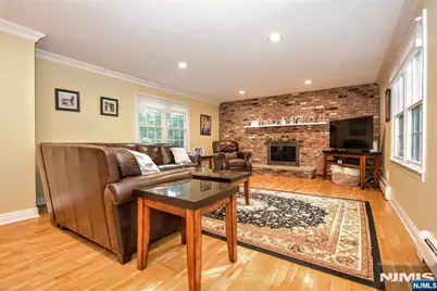 3 Canterbury Court, Upper Saddle River, NJ 07458 - Photo 16