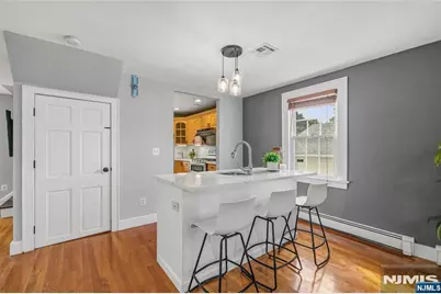 102 Sherwood Avenue, Mahwah, NJ 07430 - Photo 12