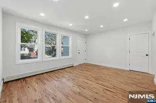 203-205 Hansbury, Newark, NJ 07112 - Photo 4