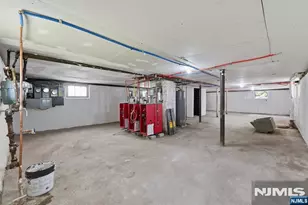 203-205 Hansbury, Newark, NJ 07112 - Photo 44