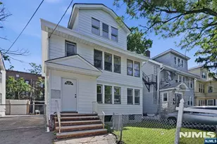 203-205 Hansbury, Newark, NJ 07112 - Photo 1