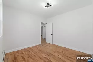 203-205 Hansbury, Newark, NJ 07112 - Photo 24