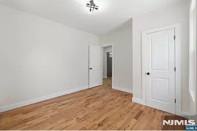 203-205 Hansbury, Newark, NJ 07112 - Photo 26