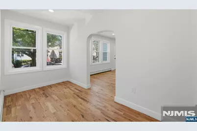 203-205 Hansbury, Newark, NJ 07112 - Photo 6