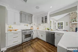 62 Andrew Ave, Oakland, NJ 07436 - Photo 8