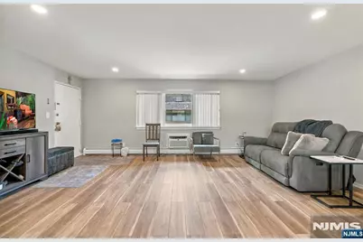 164 Diamond Bridge Avenue 9 #9, Hawthorne, NJ 07506 - Photo 28