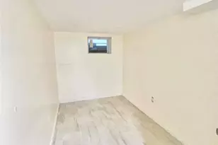 718 13th Street 1, Newark, NJ 07103 - Photo 8