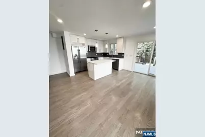 86 W Mahan Street, Tenafly, NJ 07670 - Photo 4