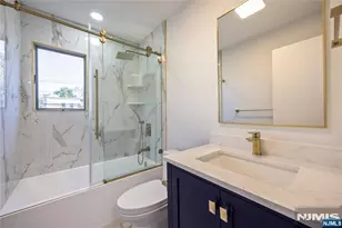 2410 3rd Street B, Fort Lee, NJ 07024 - Photo 14