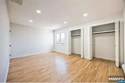 2410 3rd Street B #B, Fort Lee, NJ 07024 - Photo 16