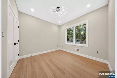 414 Jefferson Street, Ridgewood, NJ 07450 - Photo 24