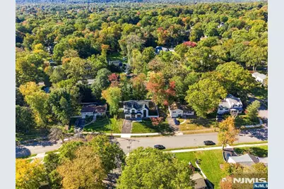 414 Jefferson Street, Ridgewood, NJ 07450 - Photo 4