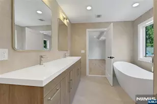 103 Hallberg Ave, Bergenfield, NJ 07621 - Photo 12