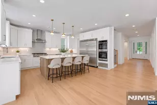 103 Hallberg Ave, Bergenfield, NJ 07621 - Photo 2