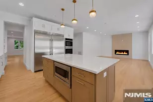 103 Hallberg Ave, Bergenfield, NJ 07621 - Photo 6