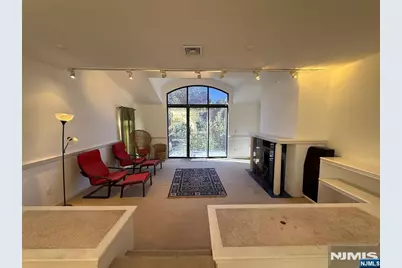 2 Sinclair Court, Teaneck Township, NJ 07666 - Photo 8