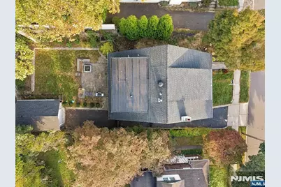 102 Large Avenue, Hillsdale, NJ 07642 - Photo 32
