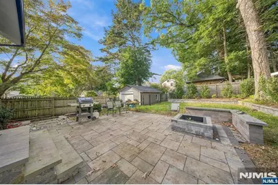 102 Large Avenue, Hillsdale, NJ 07642 - Photo 40
