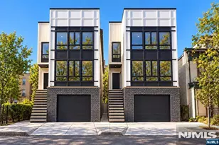 88 Garside St, Newark, NJ 07104 - Photo 1