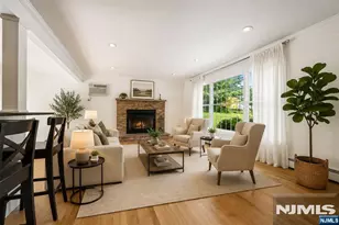 38 Serafin Pl, Glen Rock, NJ 07452 - Photo 4