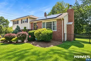 38 Serafin Pl, Glen Rock, NJ 07452 - Photo 2