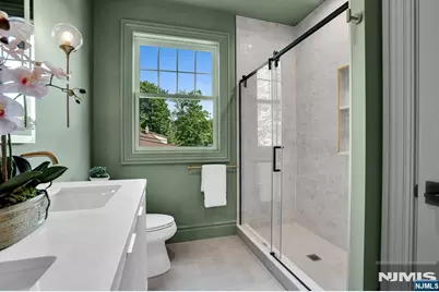 110 Blauvelt Avenue, Ho Ho Kus, NJ 07423 - Photo 32
