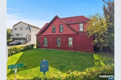891 River Drive, Elmwood Park, NJ 07407 - Photo 6